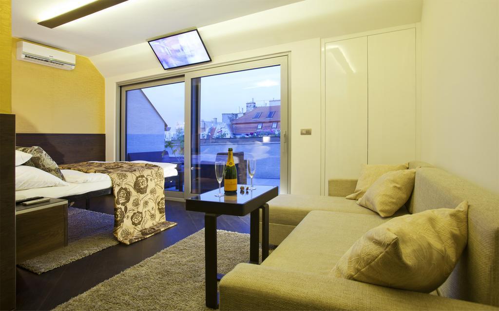 Parliament Penthouse Boutique B&B Budapest Szoba fotó